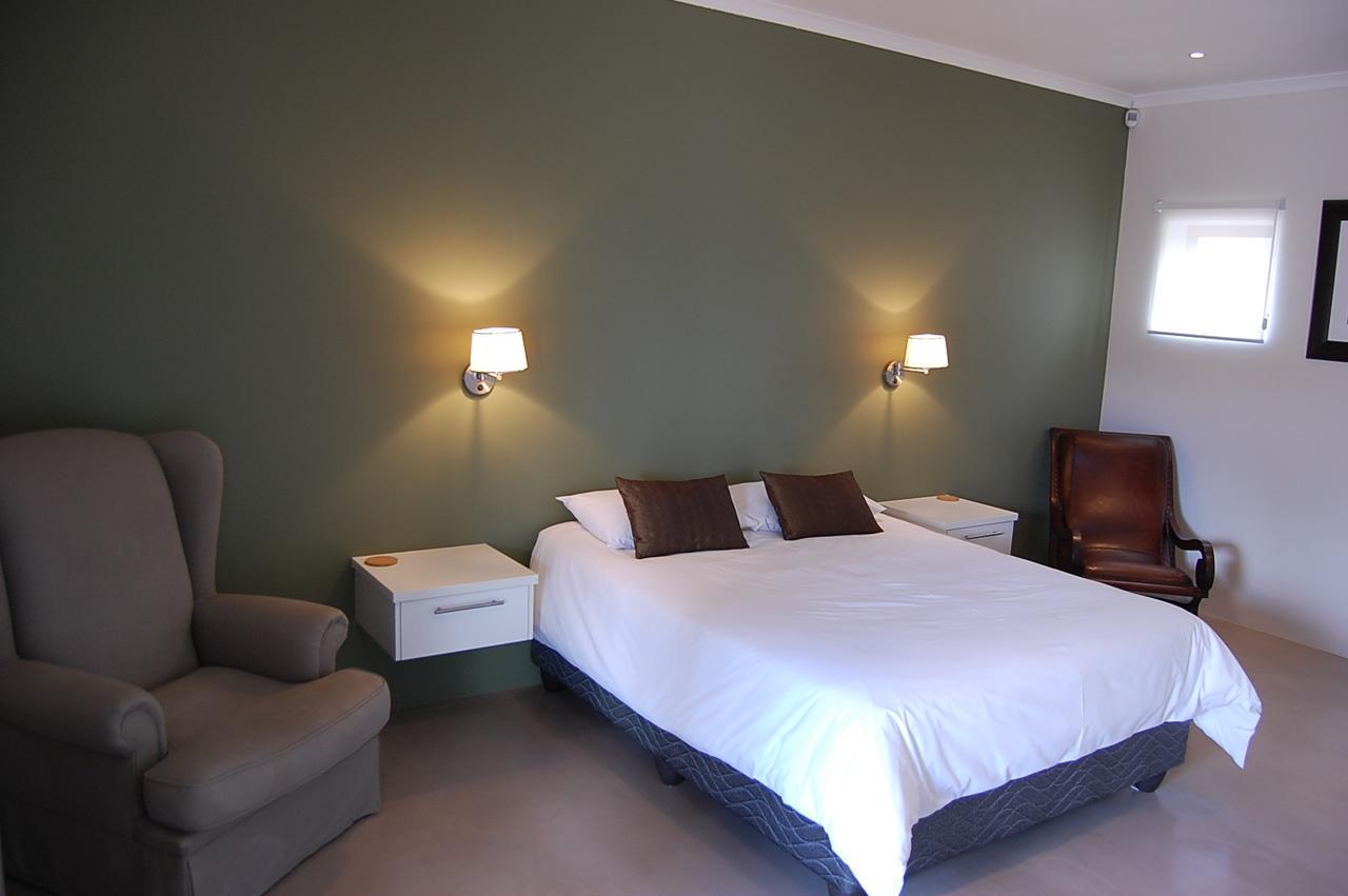 Affittacamere Longacre Olive & Vineyard Estate Langebaan Esterno foto
