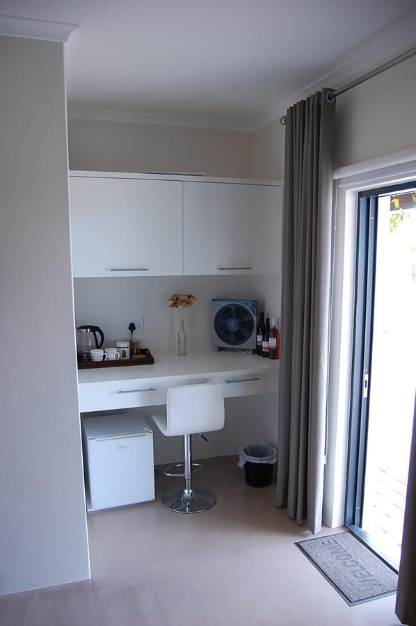 Affittacamere Longacre Olive & Vineyard Estate Langebaan Esterno foto