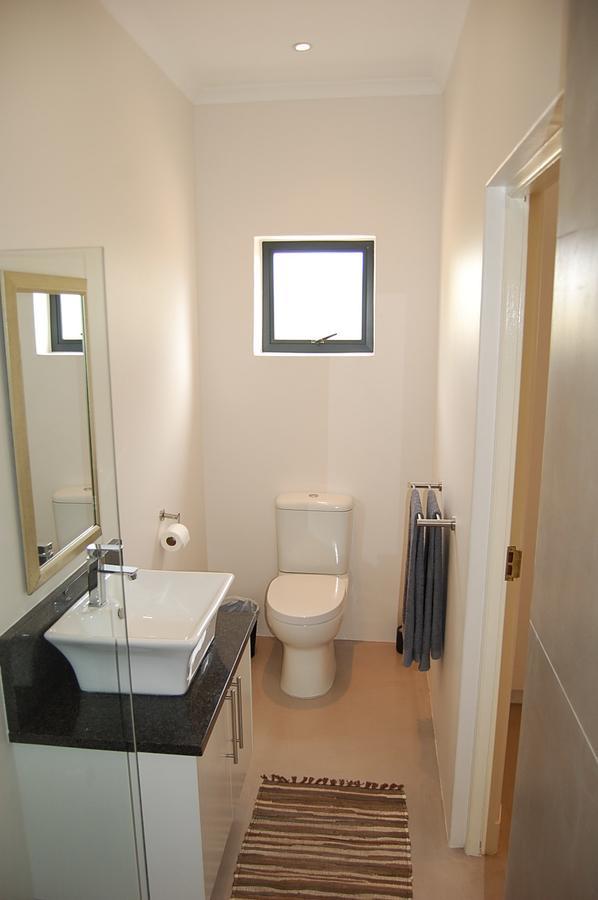 Affittacamere Longacre Olive & Vineyard Estate Langebaan Esterno foto