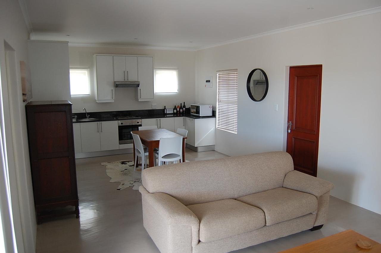 Affittacamere Longacre Olive & Vineyard Estate Langebaan Esterno foto
